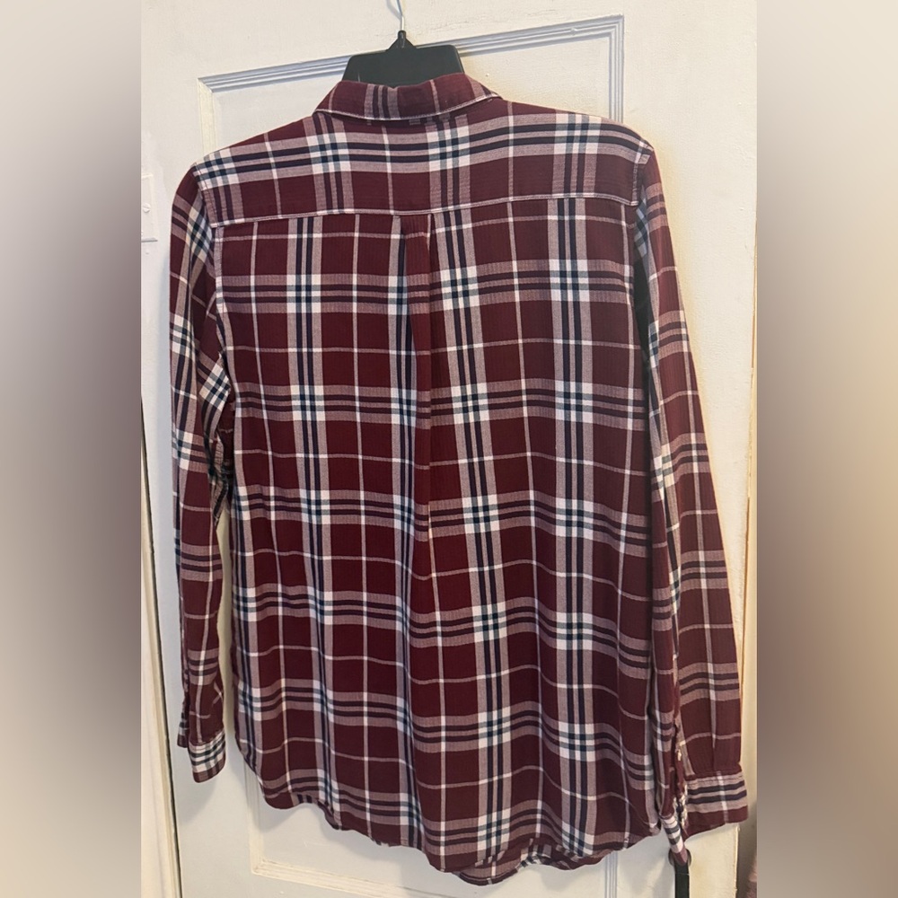 Joe Fresh Plaid Button-Down Ladies Shirt - Picture 6 of 7